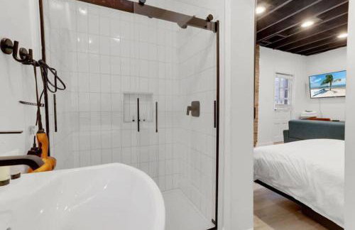 Housepitality - The Reichstag Suite - Modern - Foto 2