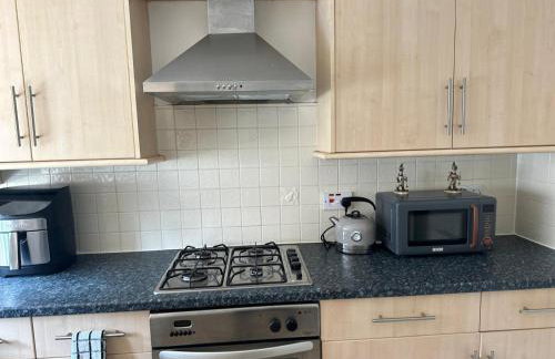 3 Bed Entire House - Runcorn - Foto 32