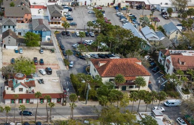 62 Hypolita Carriage House - Photo 31