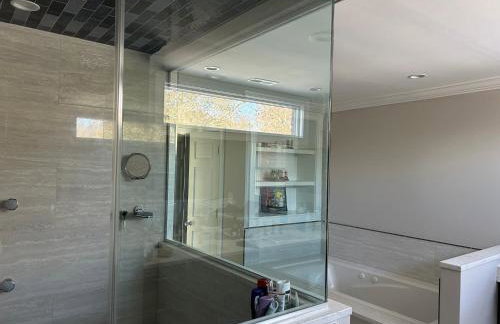 Luxury Private Estate, 5BR 6BA, close to MetLife with ample parking - Foto 2