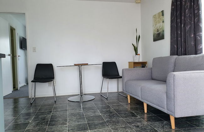 Alice House - Photo 17