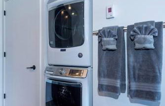 DeWine Sundowners Lakehouse at the Gorge - Foto 21