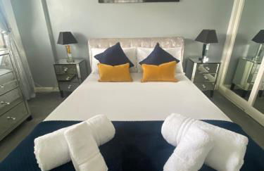 The Brook House - Spacious 3 Bed Home From Home in Burton - Foto 1