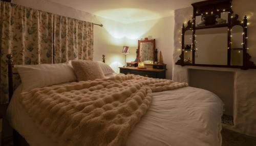 Cissy's Cottage - traditional thatched cottage, on the Causeway Coast - Foto 1