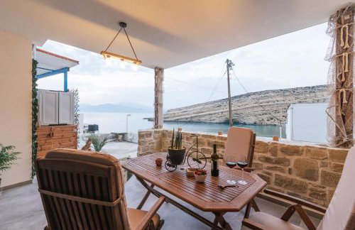 Aphrodite Luxury Accommodation - Photo 31