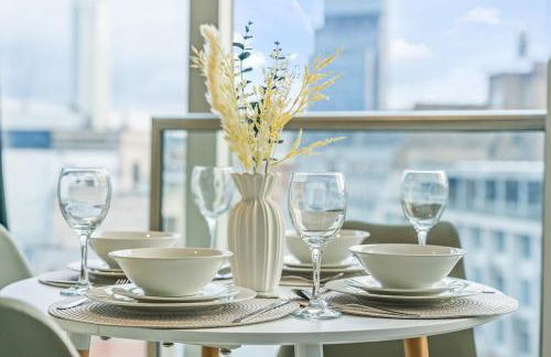 #79 World Famous Rotunda Skyline Views - Near Victoria Square - Sleeps 6 - " Perfect for contractors and Families" - Foto 22