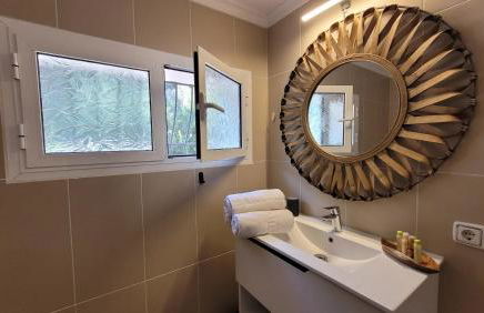 Casa Caledonia - Appartement dans villa avec jardin arboré et piscine à 500 M de la mer - Foto 16