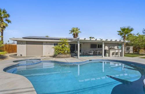 3 BDR Desert Oasis in the Heart of Palm Springs! - Foto 2