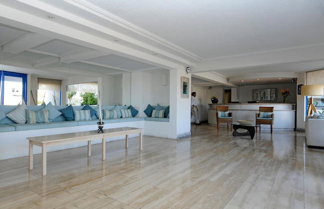 MR Mar Suites - Photo 21