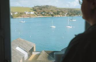 Breathtaking High Street Townhouse With Stunning Sea Views at 'The Old Fishermans Townhouse' - Foto 16