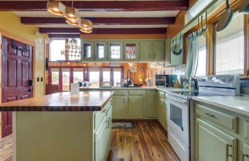 Deck, Mountain Views Colorful Retreat in Vernon! - Photo 10