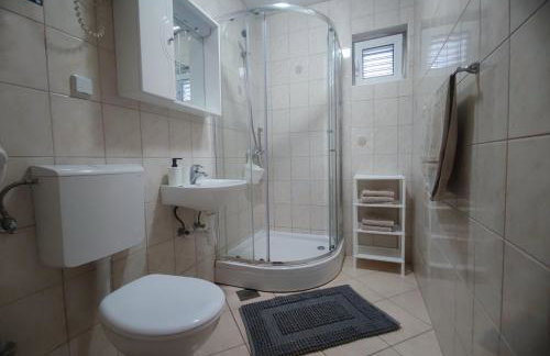 Apartments Ivančić - Photo 78