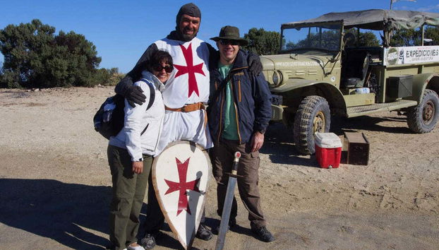 Templario junto al Fuerte Argentino
