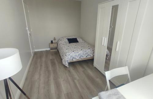 Spacieux confortable et facile d'accès - 3 chambres - Foto 3