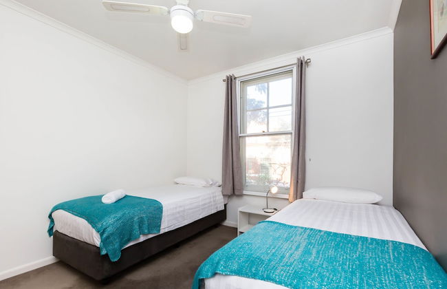 AMAL, 1BDR North Melbourne Apartment - Photo 5