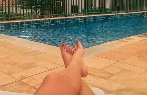 Apartamento espetacular em Condomínio clube todo mobiliado - Foto 1