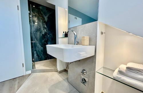 Luxuswohnung, Airport-Messe fußläufig erreichbar 1 - Foto 17