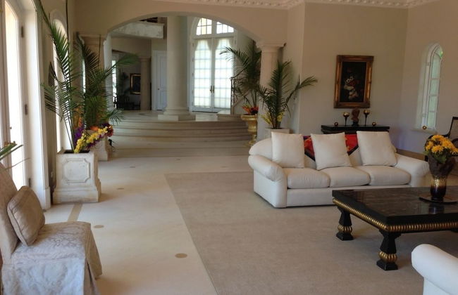 The Stradella Court Mansion - Photo 20