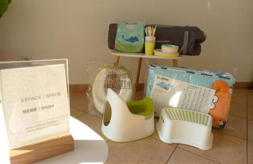 T2 de 56m2 - Genève à 5 min- Parking Privé Gratuit - Photo 29