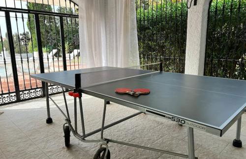 Beautiful Villa With Pool Scenic Views Sleeps 8 - Photo 35