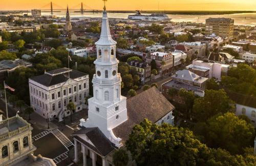 Green Whale - Photo 25