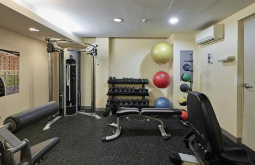 Blueground Midtown East fitness center nr UN NYC-2172 - Foto 16