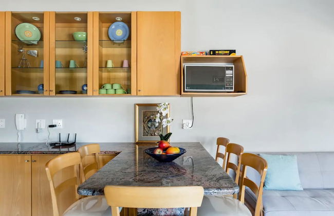 3 Bedroom Hilltop Home With Spectacular Views - Foto 11