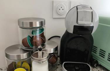 THE BEDROOM - proche aeroport Lyon, groupama stadium, ldlc arena, eurexpo, viaRhôna - Foto 7