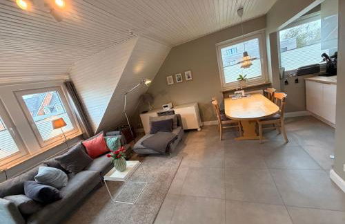 Perfekte Wohnung in perfekter Lage mit Balkon! - Photo 4