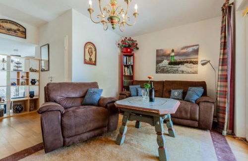 Strandtraum Lobbe Fewo 20 bis 4 Personen, auf Anfrage mit Strandkorb - Foto 13