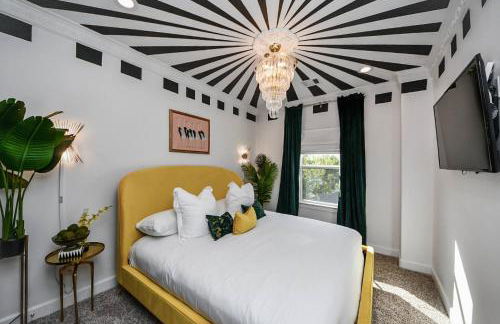 BrandNew! Secret Garden HTX |5BR w/GameRoom+HotTub - Foto 75