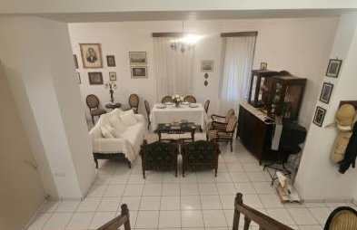 Iselia House - Photo 3