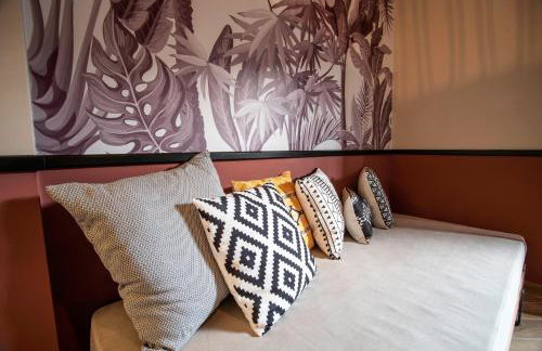 KRISSAIA SEASIDE SUITES - Photo 19