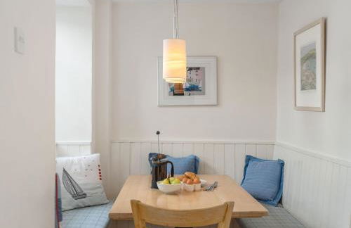 The Boy's Cottage - Photo 13