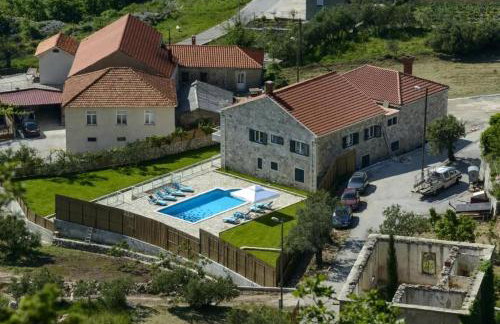 Villa Pave - Six-bedroom Villa With Terrace and Swimming Pool - Foto 7