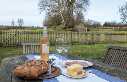 Blueberry Barn, light and airy barn conversion near Bruton - Foto 22