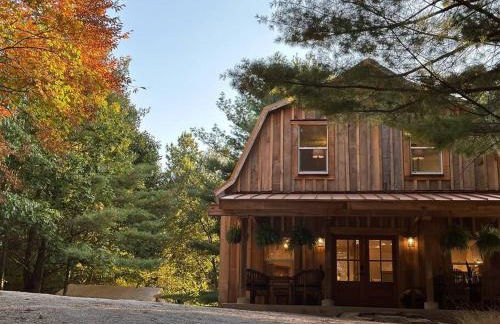 Secluded with Hot tub, Pool table, Arcade, Fishing andTheater Room - Photo 21