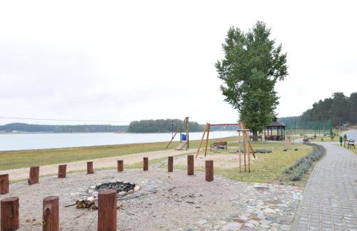 Cottage by Kiedrowickie Lake With Boat Access - Foto 52