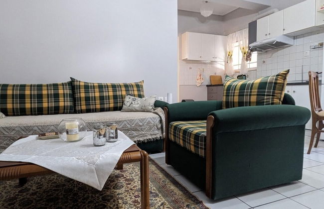 Central Apartment in Agios Konstantinos - Photo 7