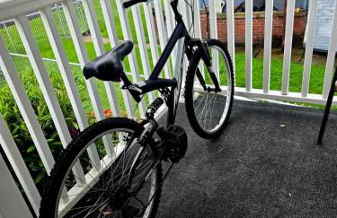 NEW " Fall Season " cozy 2 bed flat with open concept - Foto 19