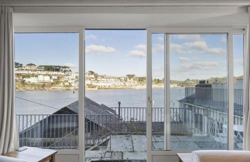 Apartment Sea Views & Terrace on Waters Edge in Polruan - Foto 2