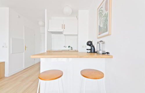 Studio Orly 15 min I Balcon, cuisine, Wi-Fi rapide - Foto 10