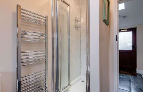 2 Bed in Abergynolwyn 83956 - Foto 10