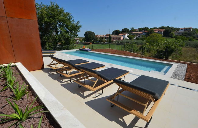 Luxurious Sorici Villa With Private Pool and Mediterranean Landscape - Foto 33