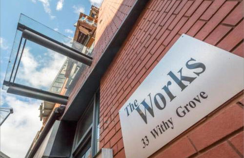 City Centre 2 bed apartment with a balcony - Foto 12