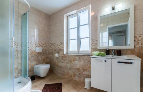 Villa Jakov - Photo 23