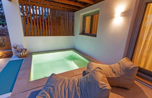 Pefki Luxury Suites - Photo 54