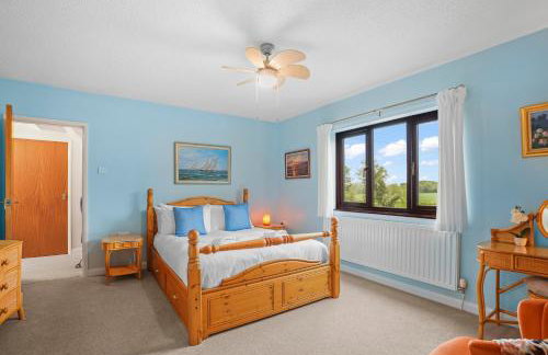 House - Sleeps 6 & Free parking - Foto 28