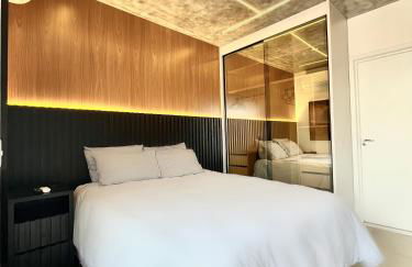 Lindo flat em prédio luxuoso - Excelente localização - Foto 5