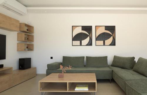 CaMa Villa, Pool, Landmark Views & Iconic Design, By ThinkVilla - Foto 56